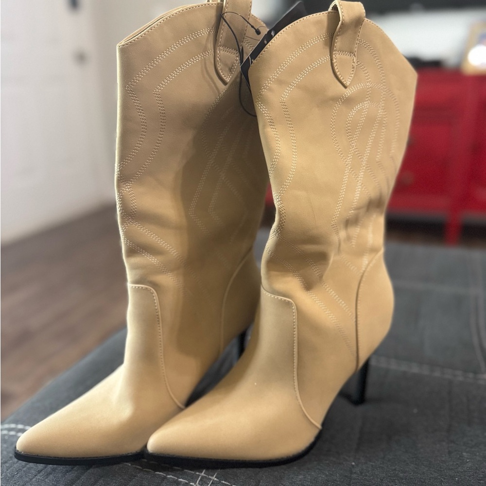 Forever 21 Tan Heeled Boots